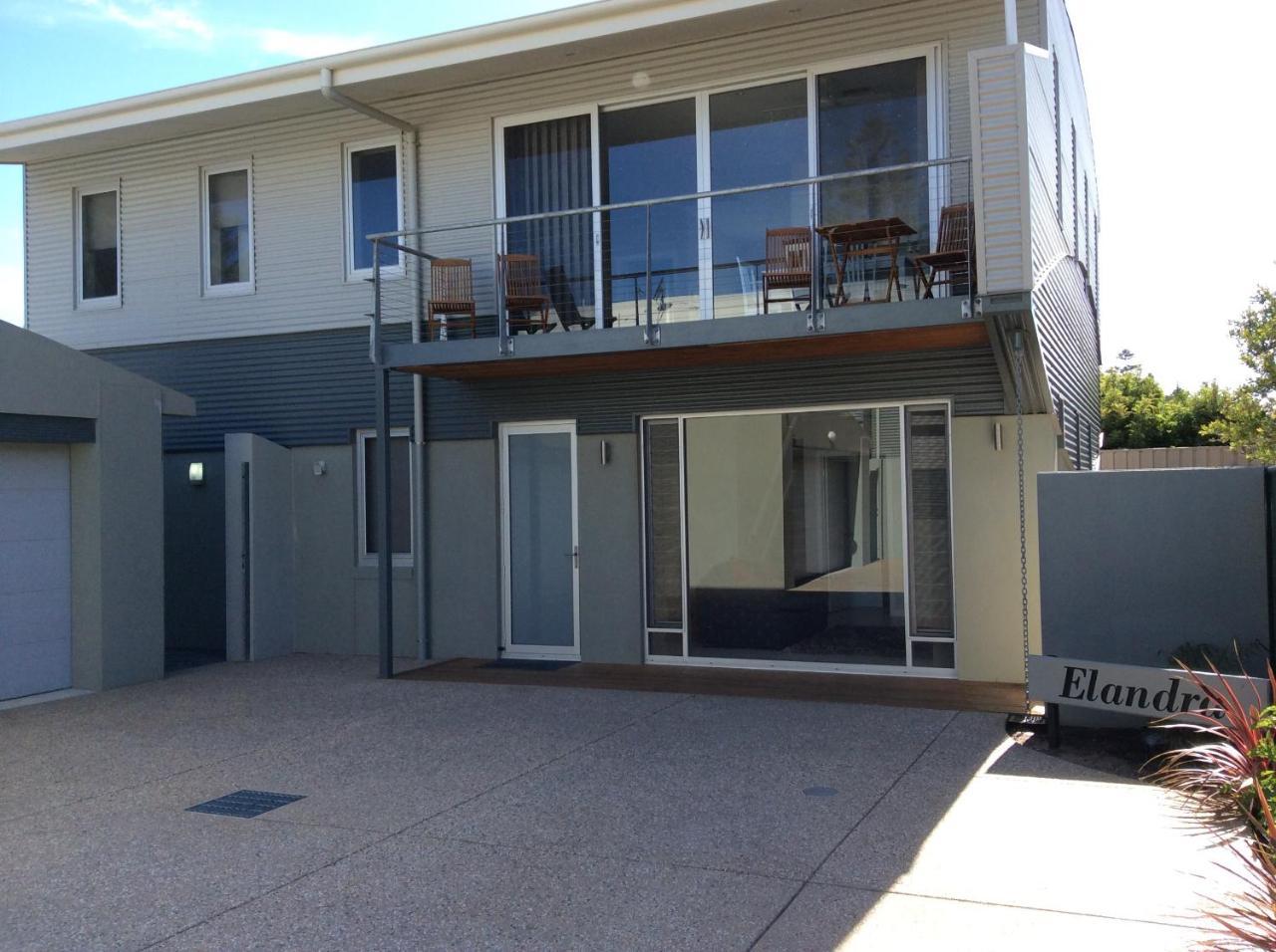 Elandra Holiday Home Moana Εξωτερικό φωτογραφία