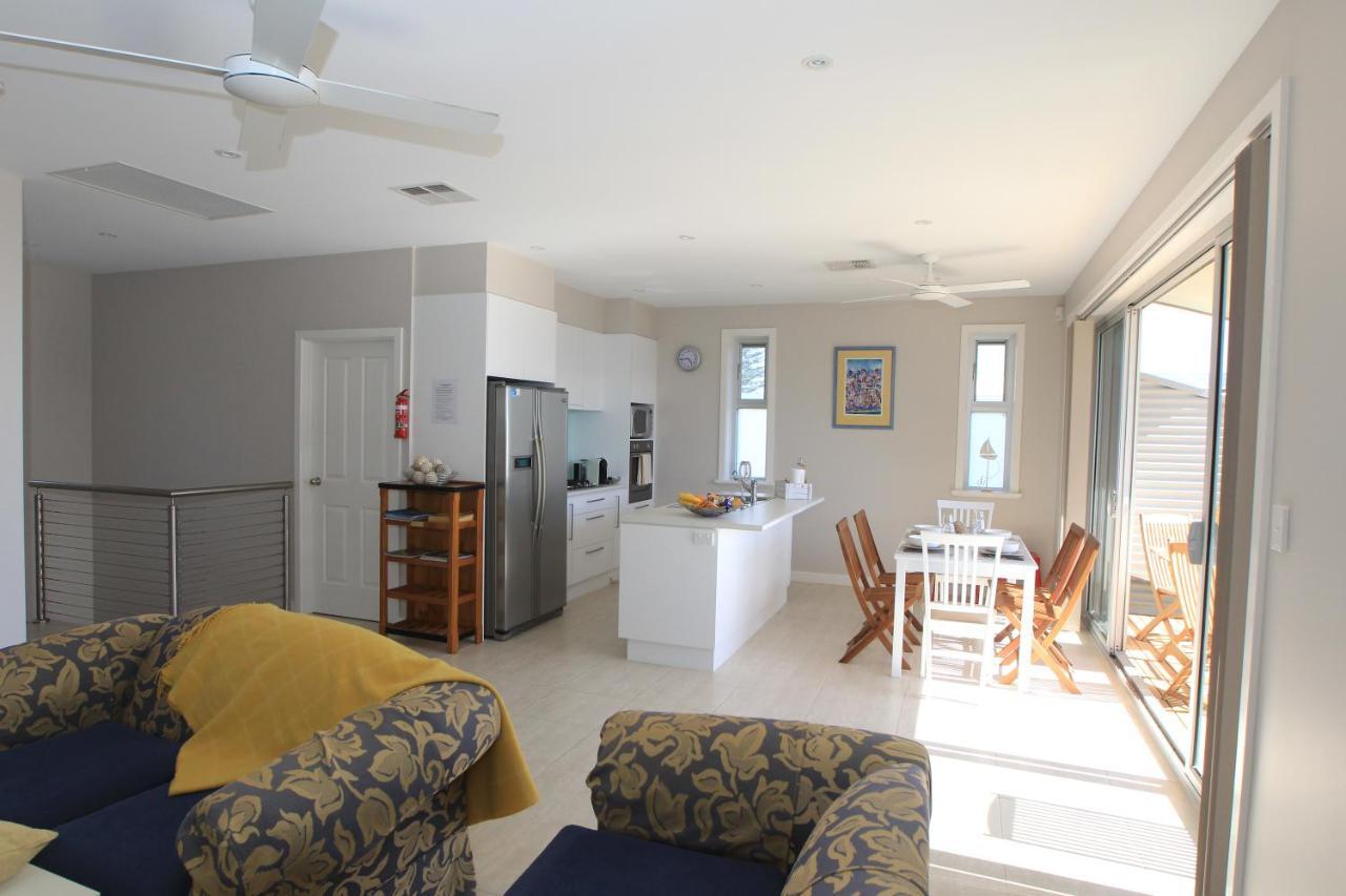 Elandra Holiday Home Moana Εξωτερικό φωτογραφία
